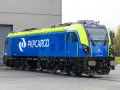 Nowa, niebiesko-zielona lokomotywa Dragon 2 PKP Cargo gotowa do pracy.