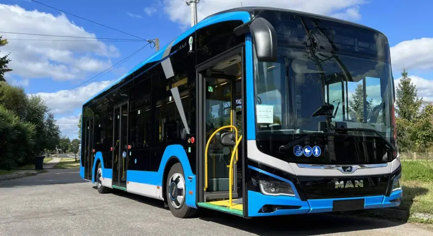 Nowy autobus MAN w Zamościu. Sprawdź zamość mzk rozkład jazdy, by poznać trasy i godziny odjazdów.